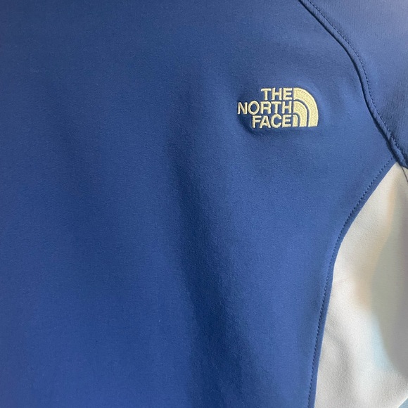 The North Face Jacket - Picture 4 of 7